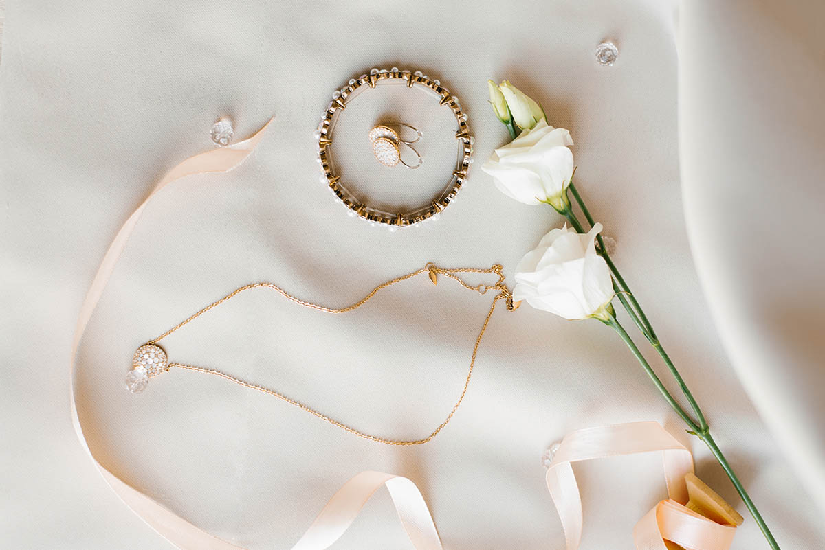 wedding accessories